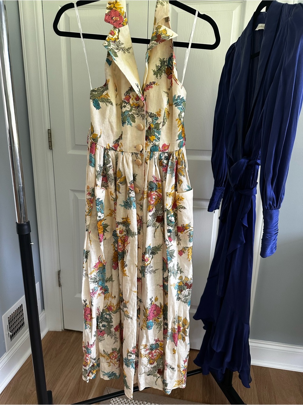 NWT Zimmerman V-Neck Sleeveless Midi Dress in Cream and Multi